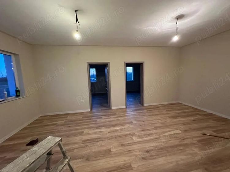 Casă cu 4 camere cu Teren 600 Mp în Central