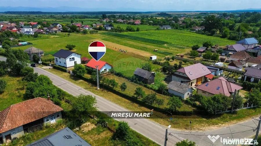 Casă cu 2 camere cu Teren 900 Mp în Mireșu Mare