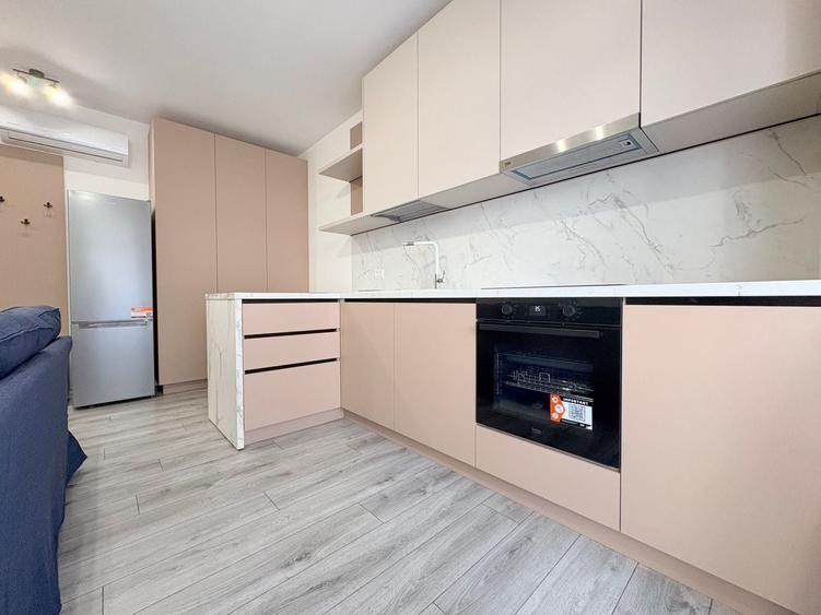 Apartament cu 2 camere decomandat, mobilat în Torontalului