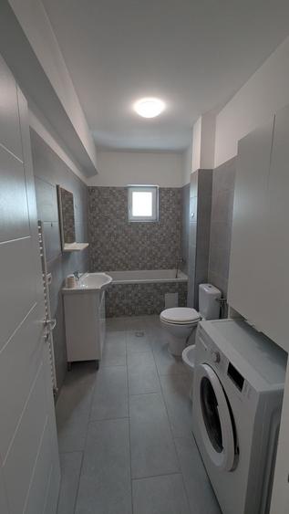Apartament cu 2 camere decomandat în Exterior Vest
