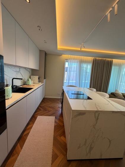 Apartament cu 3 camere semidecomandat, mobilat în Grigorescu