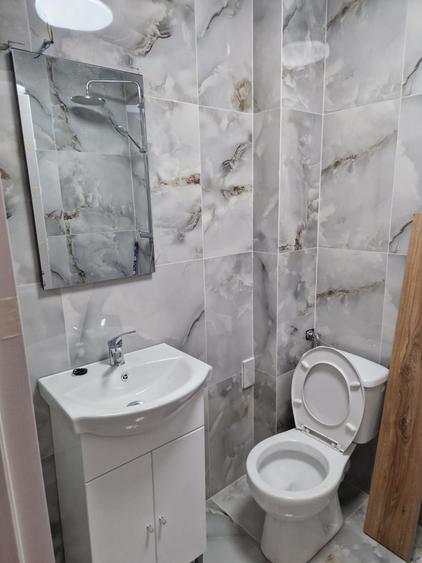 Garsonieră decomandată în Central
