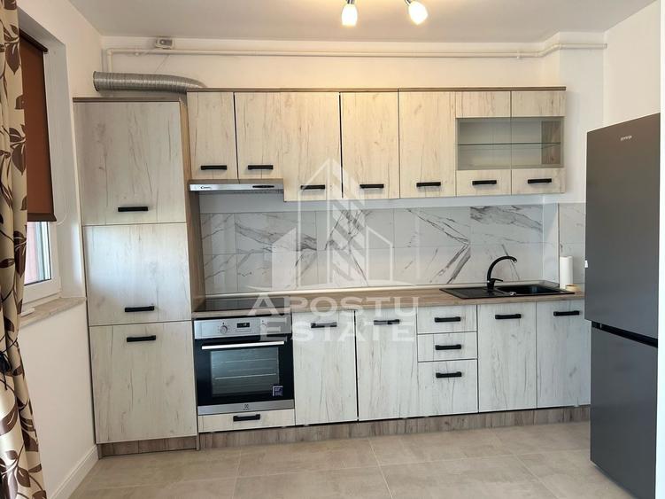 Apartament cu 2 camere decomandat, mobilat în Soarelui
