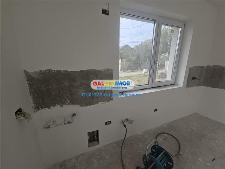 Casă cu 3 camere cu Teren 400 Mp în Crevedia