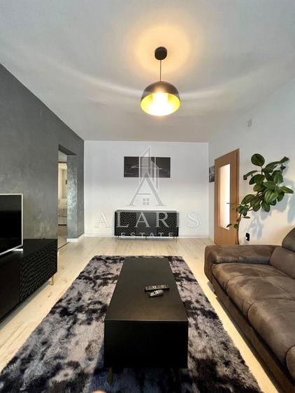 Apartament cu 3 camere, mobilat în Circumvalațiunii