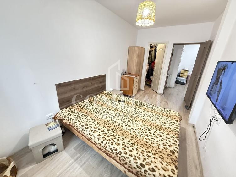 Apartament cu 2 camere semidecomandat, mobilat în Baciu