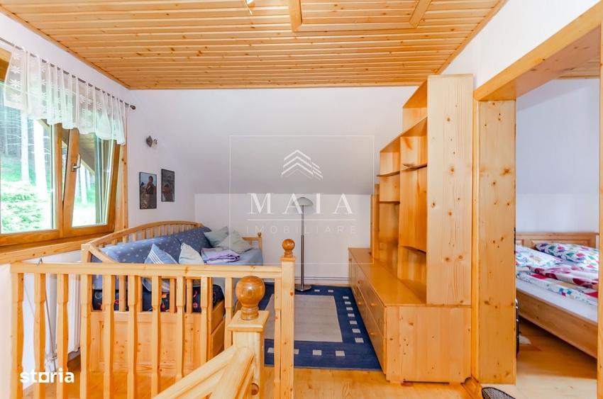 Casă cu 3 camere decomandat în Central