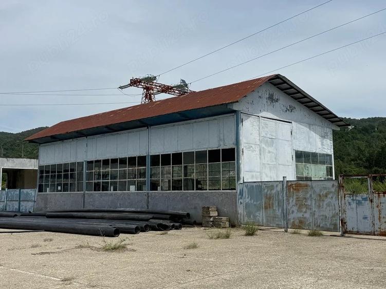 Spațiu comercial, de 5,000 mp, în Gura Văii
