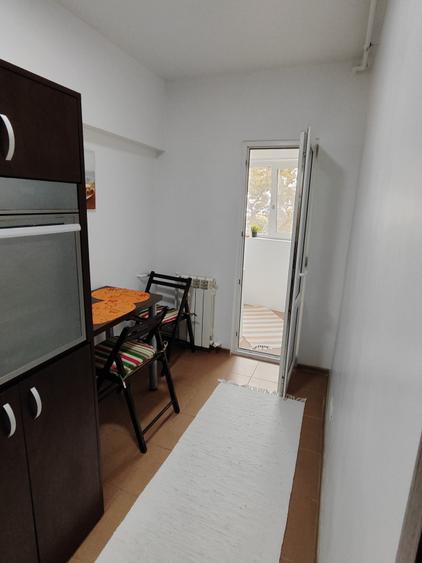 Garsoniera de inchiriat pe termen lung zona BCR-Gara - 3