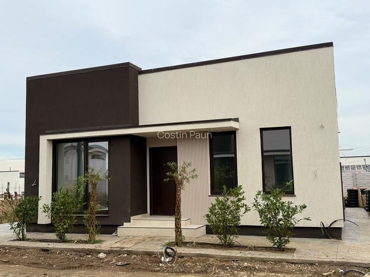 Casa individuala cu 3 camere, teren de 270 mp, in Clinceni