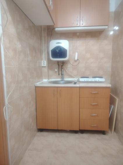 Garsonieră nedecomandată în 13 Decembrie