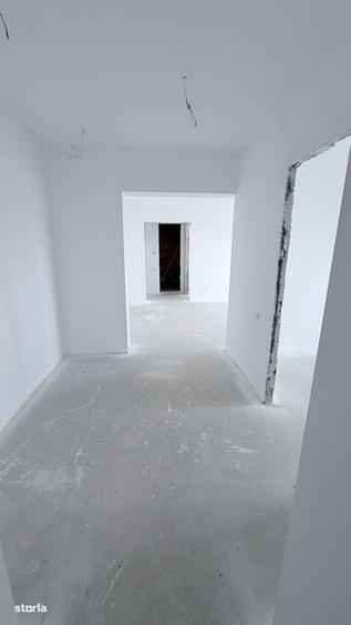 Apartament cu 3 camere în Crângași