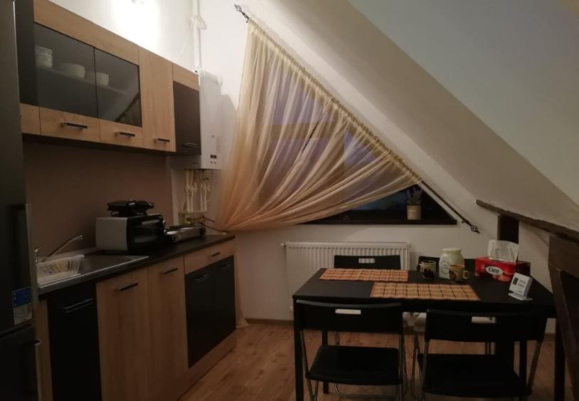 Apartament cu 2 camere decomandat, mobilat în Brâncoveanu