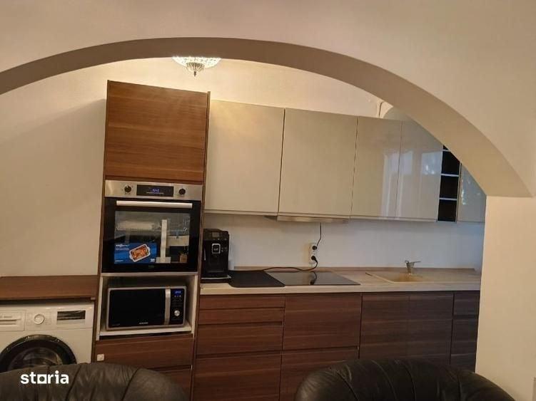 Apartament cu 2 camere decomandat, mobilat în Primăverii