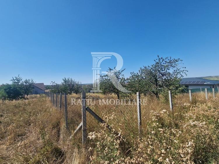 Teren Construcții intravilan de 1000 mp, în Paleu