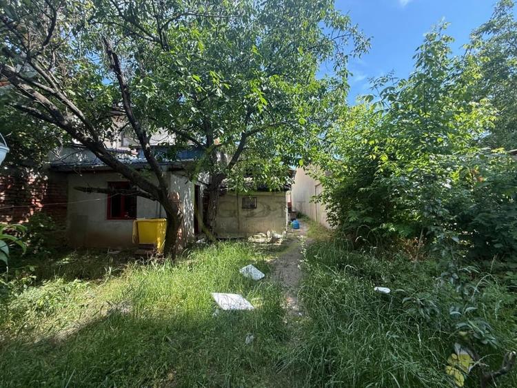 Teren Construcții intravilan de 415 mp, în Central
