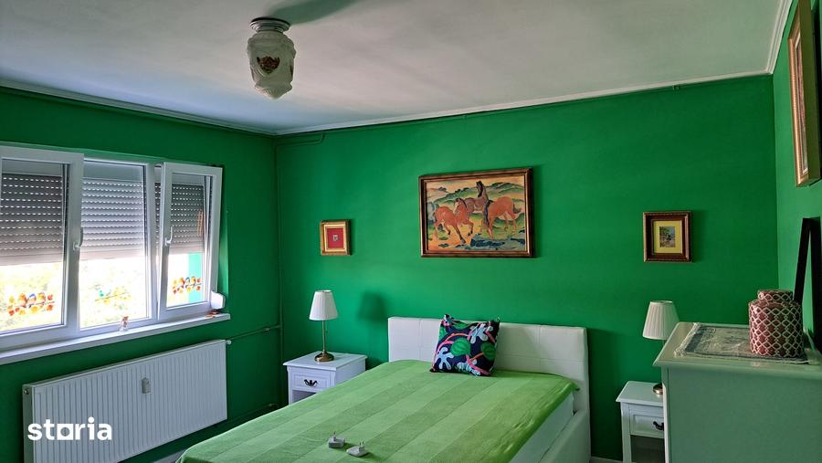 Apartament cu 2 camere, mobilat în Titan