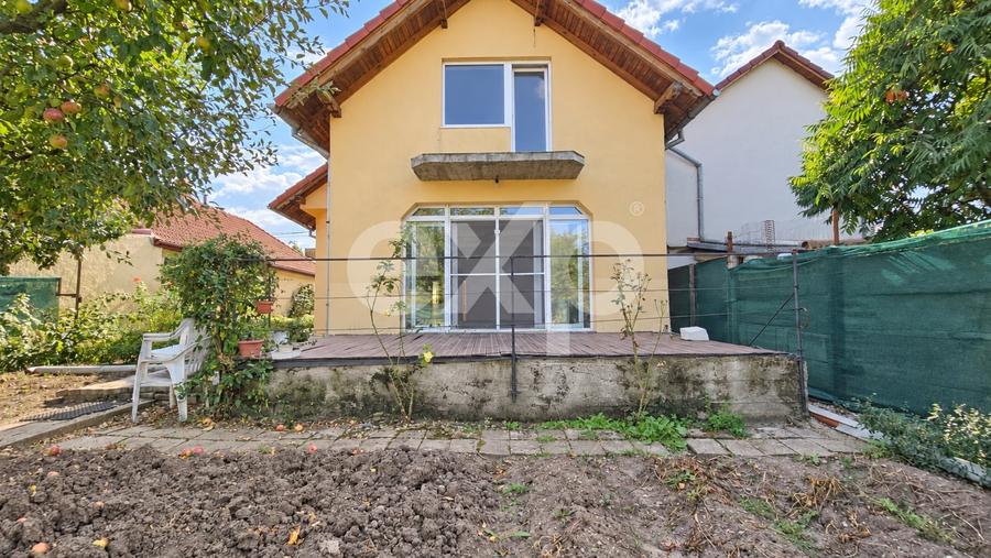 Casă individuală cu 7 camere cu Canalizare în Ghimbav