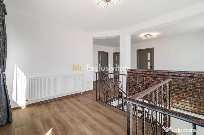Casă cu 5 camere cu Teren 457 Mp în Dobreni