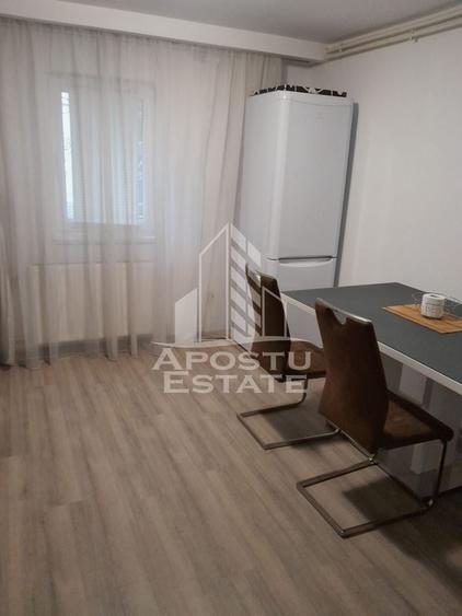 Apartament cu 2 camere semidecomandat în Complex Studențesc