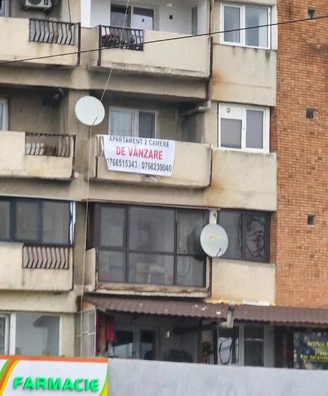Apartament cu 2 camere decomandat în Central