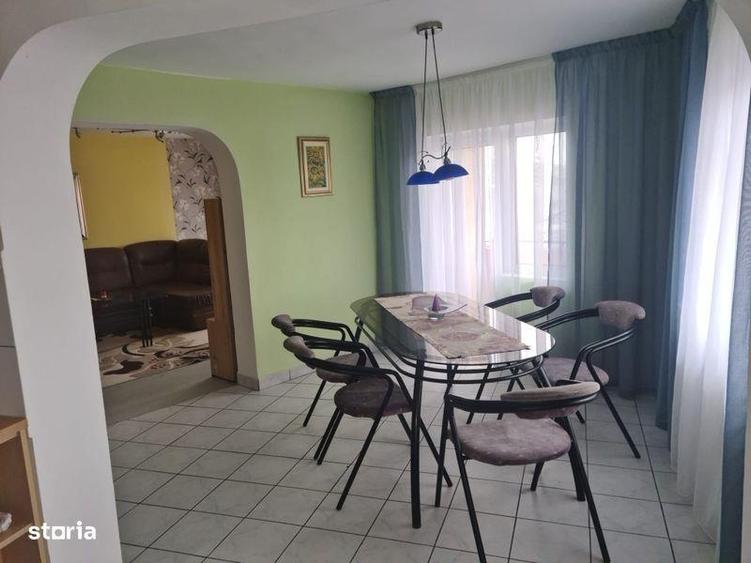 Chirie apartament 5 camere - 3