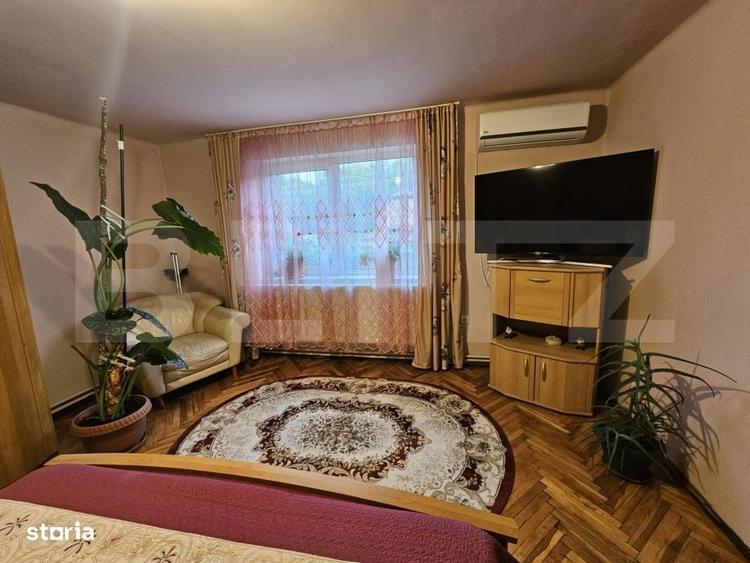 Casă cu 4 camere în Tăuți