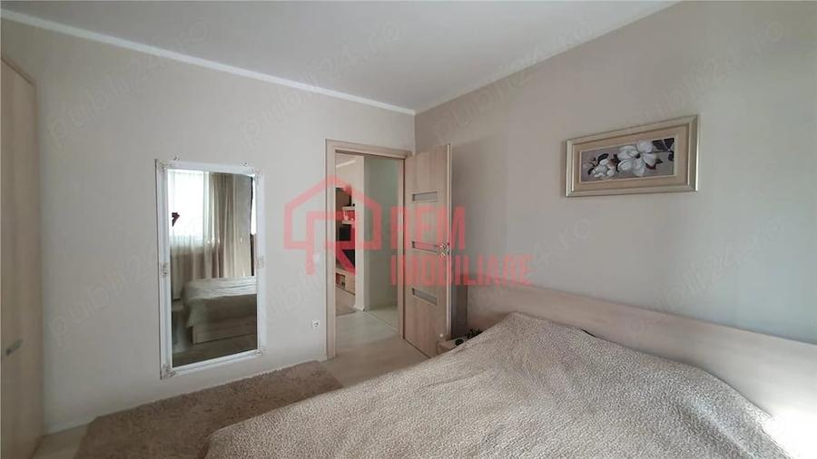 Apartament cu 2 camere decomandat în Fundeni
