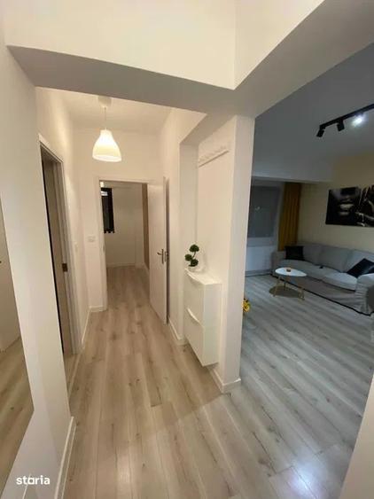 Apartament cu 2 camere semidecomandat, mobilat în Grozăvești