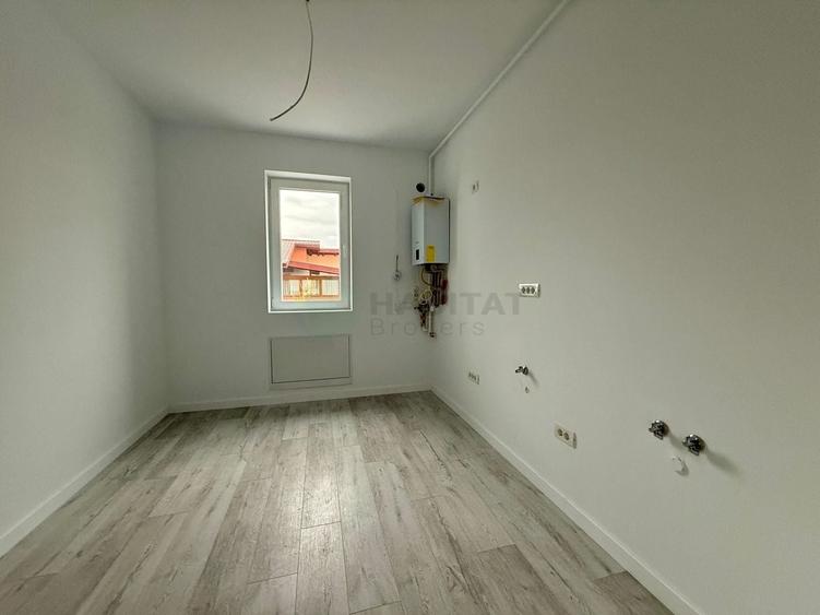 Apartament cu 2 camere decomandat în Tunari