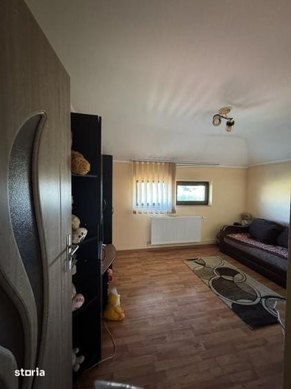 Casă cu 4 camere cu Teren 105 Mp în Vladimirescu