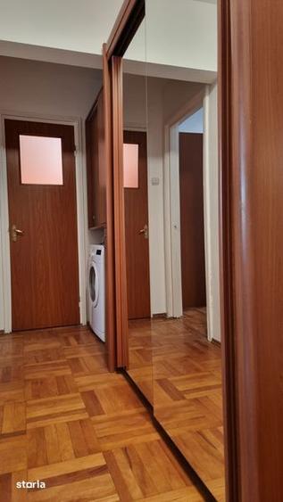 Apartament cu 3 camere decomandat în Chiajna