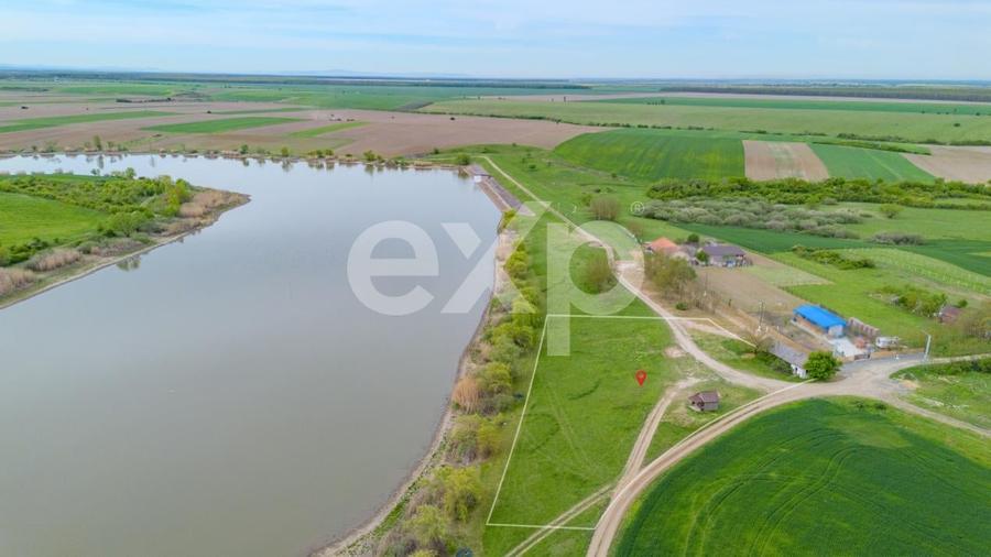 Teren agricol extravilan de 5755 mp, în Miersig