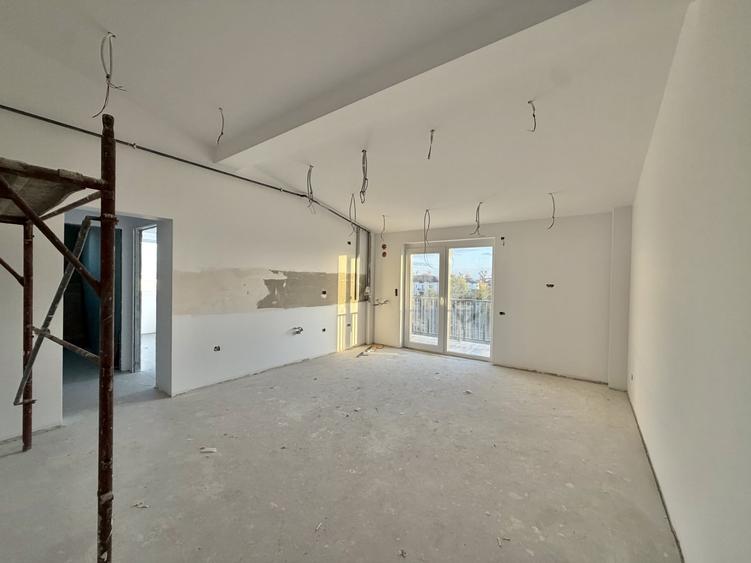 Apartament cu 2 camere decomandat în Chișoda