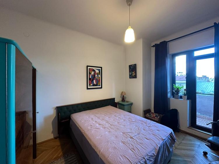 Apartament cu 2 camere semidecomandat, mobilat în Armeneasca