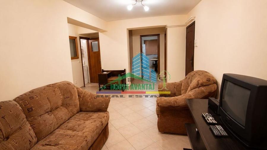Apartament cu 3 camere decomandat în Ultracentral