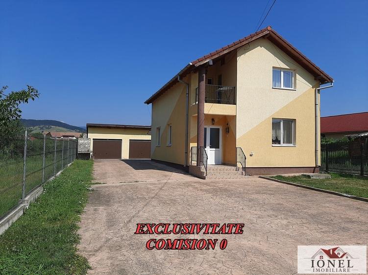 Casă individuală cu 4 camere cu Canalizare în Vințu de Jos