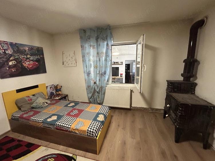 Casă cu 4 camere cu Teren 494 Mp în Central