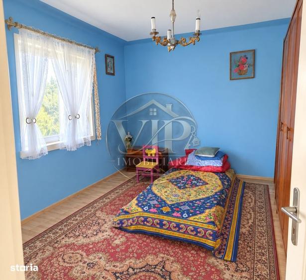 Casă cu 4 camere cu Teren 1130 Mp în Ciugud
