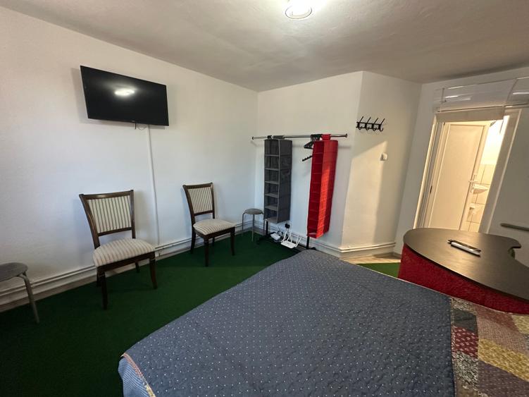 Apartament cu 2 camere semidecomandat în Gara de Nord