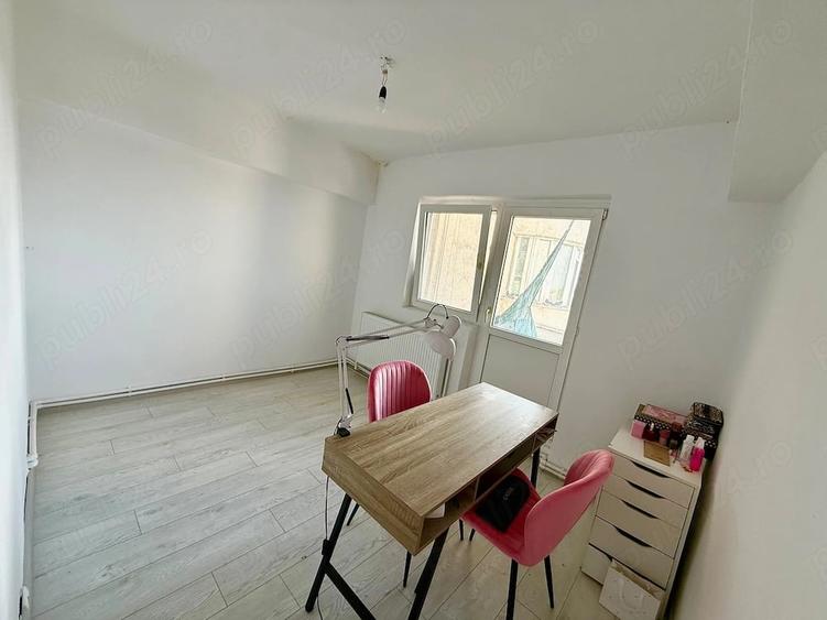 Apartament cu 3 camere decomandat în Ultracentral