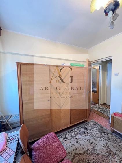 Apartament cu 2 camere semidecomandat, mobilat în 13 Septembrie