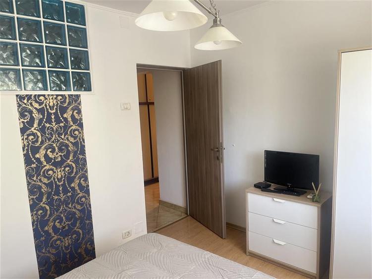 Apartament cu 2 camere decomandat, mobilat în Iancului