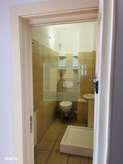 Apartament cu 2 camere decomandat în Triaj