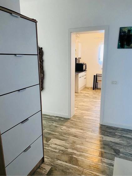 Apartament cu 2 camere decomandat în Giarmata