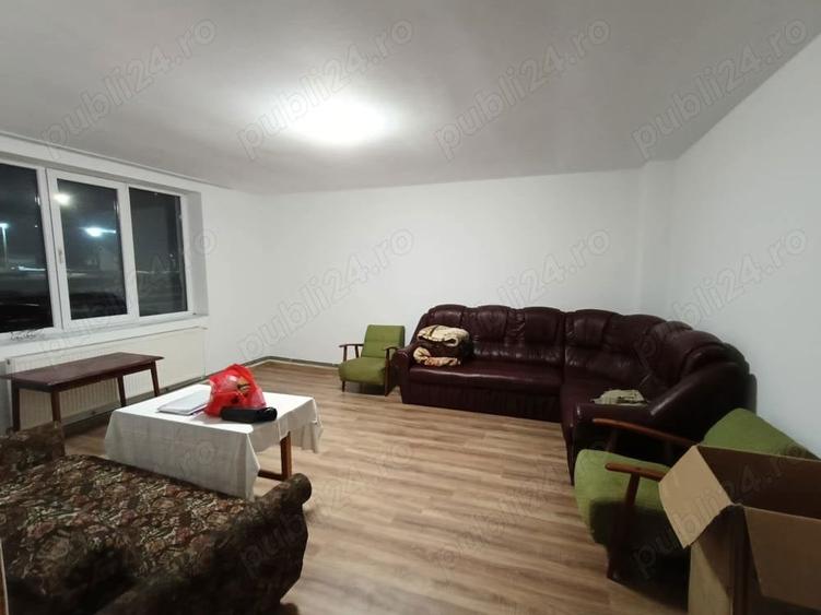 Apartament cu 3 camere decomandat în Vatra Dornei