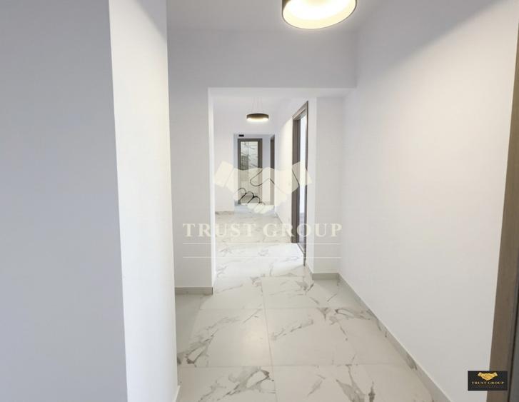 Apartament cu 3 camere decomandat în Titulescu