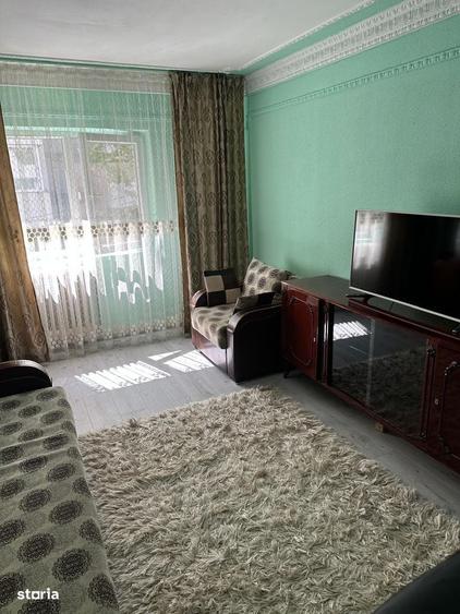 Apartament cu 3 camere decomandat în Alexandru cel Bun