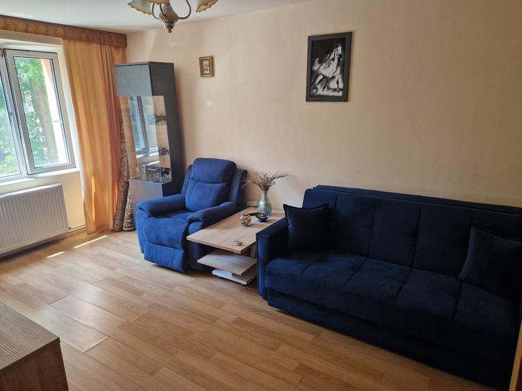 Apartament cu 2 camere circular în Astra