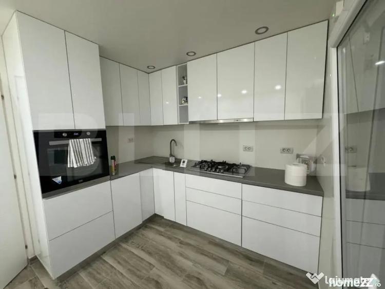 Apartament cu 2 camere decomandat în Siret